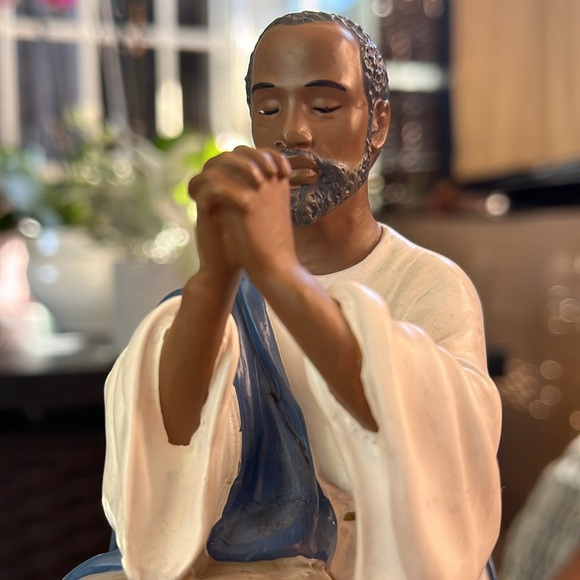Rare Ebony Treasure African Jesus Praying - Picture 3 of 3